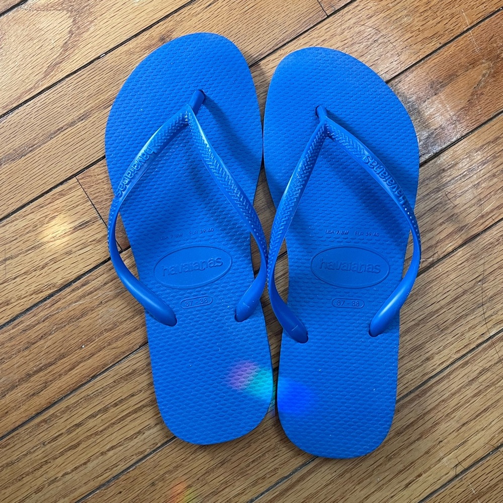 NWOT Havaiana Slim Flipflop Sandal